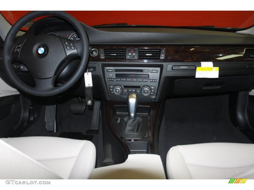 2011 3 Series 328i Sedan - Titanium Silver Metallic / Oyster/Black Dakota Leather photo #5