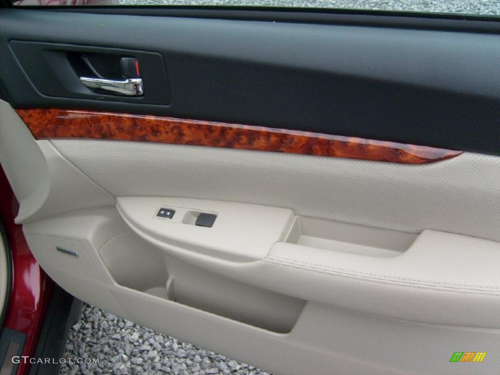 2011 Subaru Outback 2.5i Limited Wagon Warm Ivory Door Panel Photo #47063375