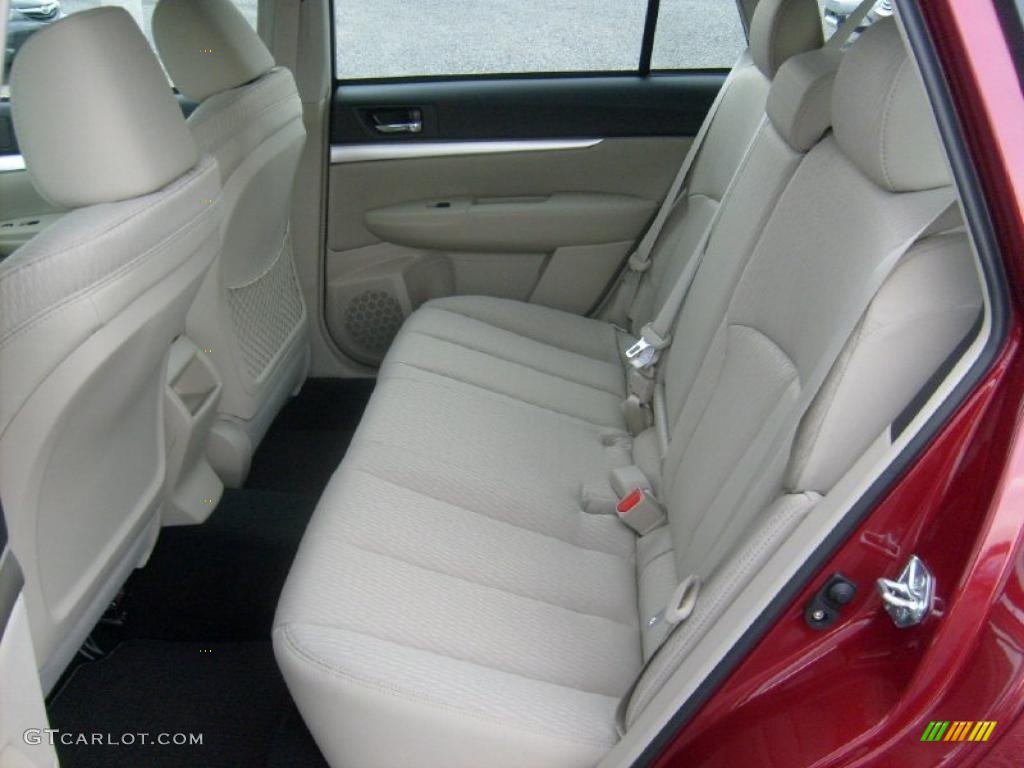 Warm Ivory Interior 2011 Subaru Outback 2.5i Wagon Photo #47064104