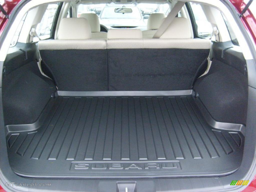2011 Subaru Outback 2.5i Wagon Trunk Photo #47064284