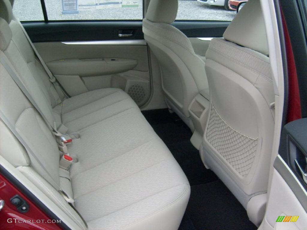 Warm Ivory Interior 2011 Subaru Outback 2.5i Wagon Photo #47064296