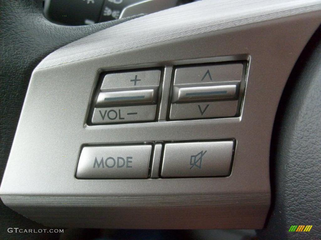 2011 Subaru Outback 2.5i Wagon Controls Photo #47064323