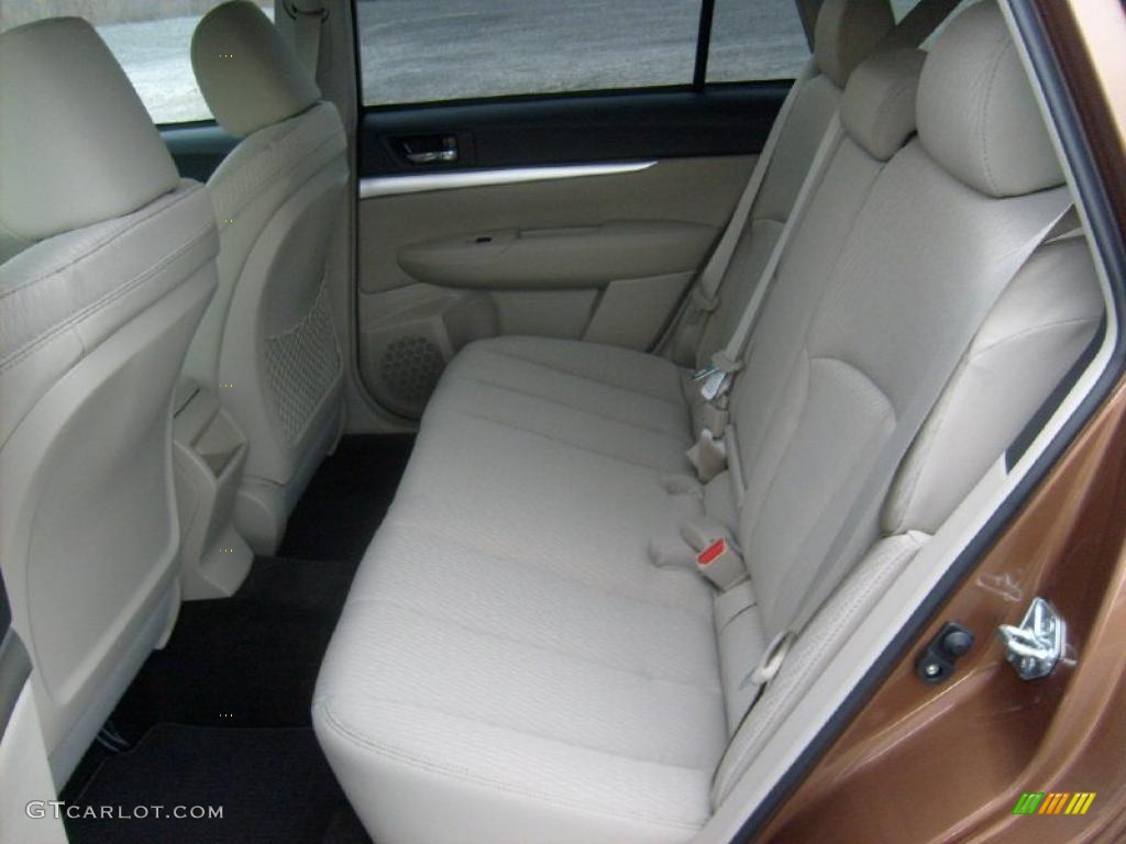 Warm Ivory Interior 2011 Subaru Outback 2.5i Premium Wagon Photo #47064428