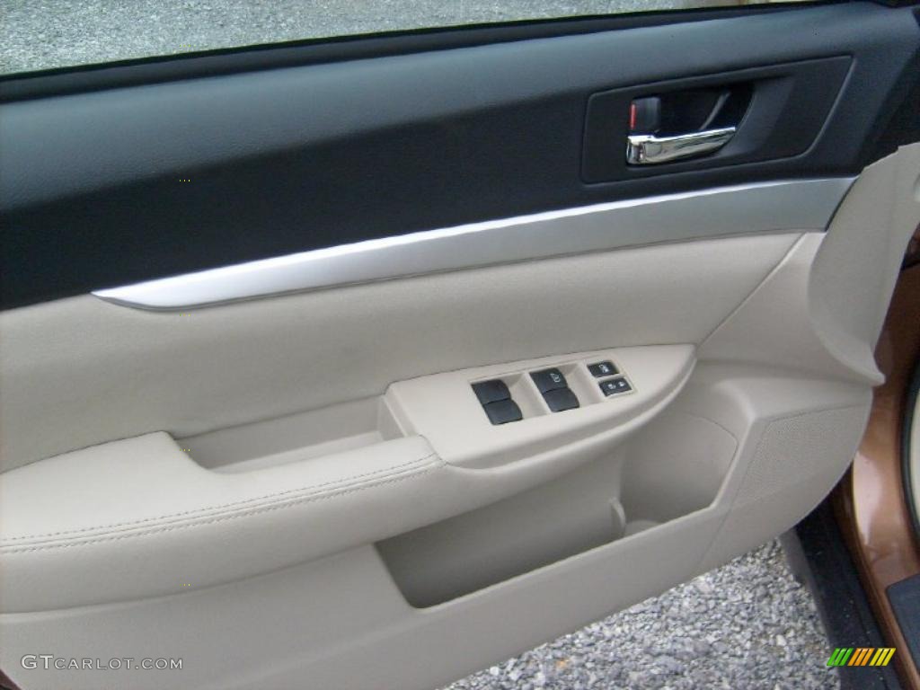 2011 Outback 2.5i Premium Wagon - Caramel Bronze Pearl / Warm Ivory photo #14