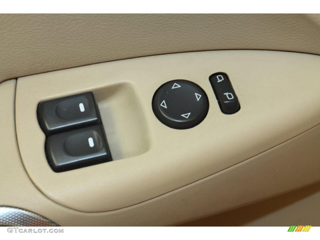 2007 Chevrolet Corvette Convertible Controls Photo #47065058