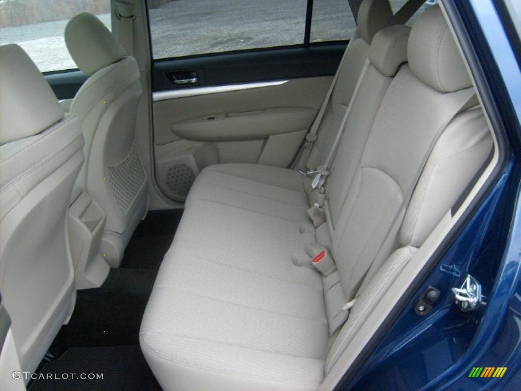 2011 Outback 2.5i Premium Wagon - Azurite Blue Pearl / Warm Ivory photo #6