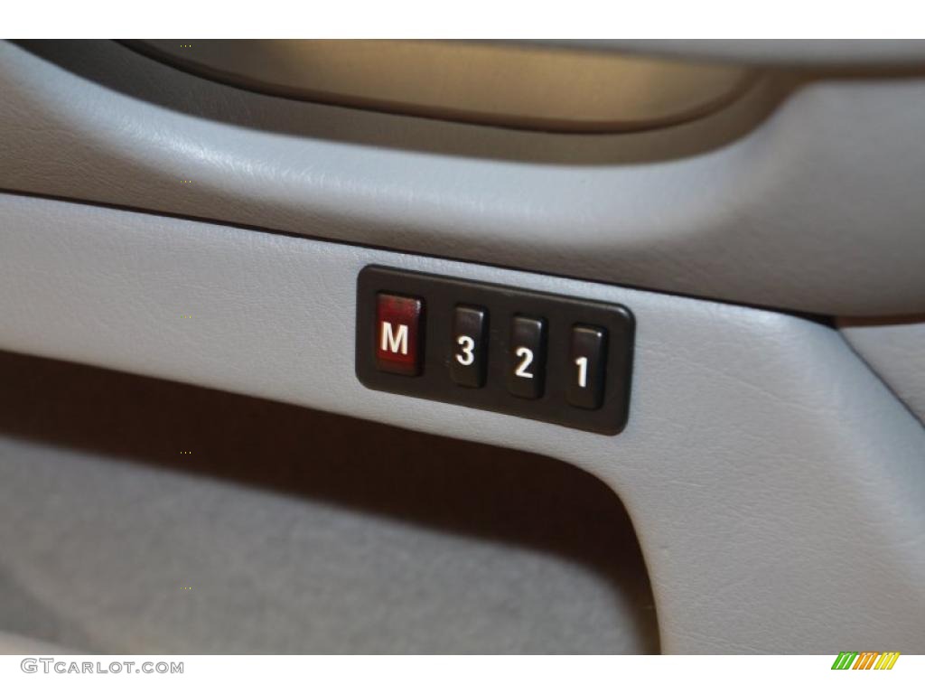 1999 BMW 5 Series 540i Sedan Controls Photo #47067251