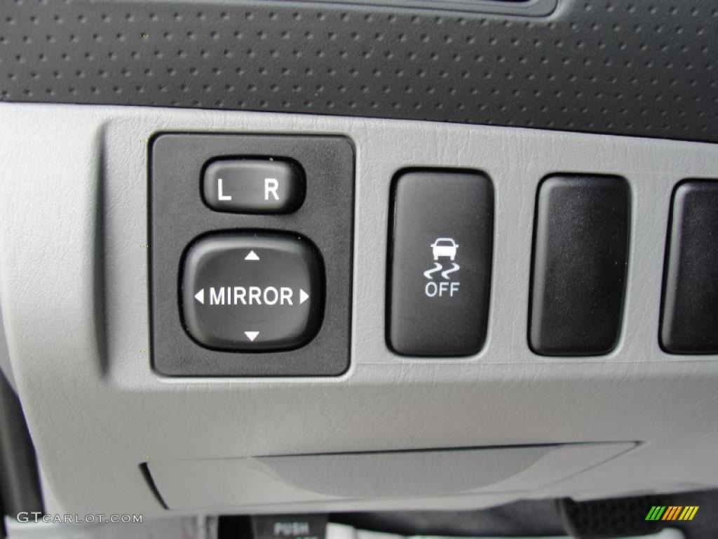 2011 Tacoma V6 TRD Sport PreRunner Double Cab - Pyrite Mica / Graphite Gray photo #35