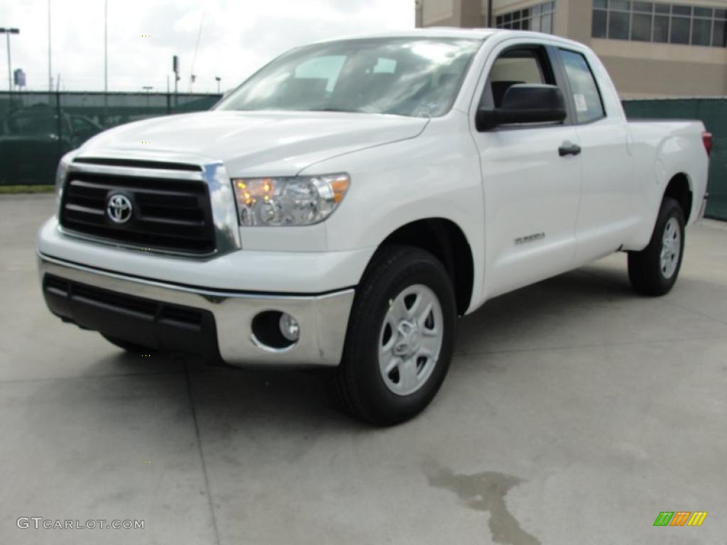 2011 Tundra Double Cab - Super White / Graphite Gray photo #7