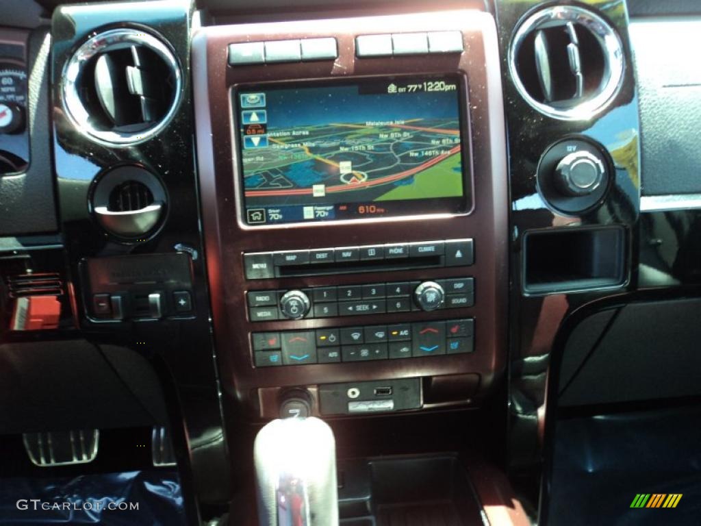 2010 Ford F150 Harley-Davidson SuperCrew Controls Photo #47071511