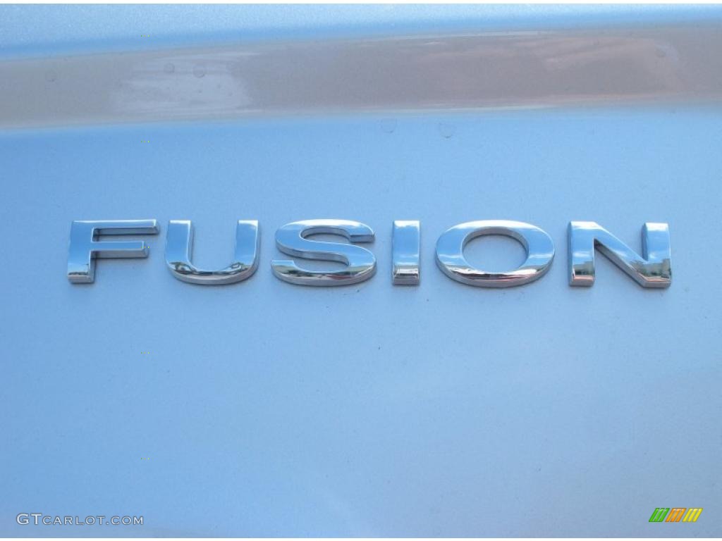2011 Fusion SE V6 - Ingot Silver Metallic / Charcoal Black photo #4