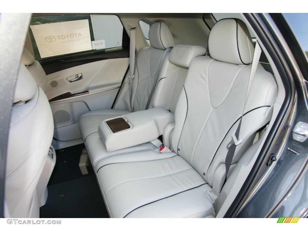 2011 Venza V6 AWD - Magnetic Gray Metallic / Light Gray photo #6