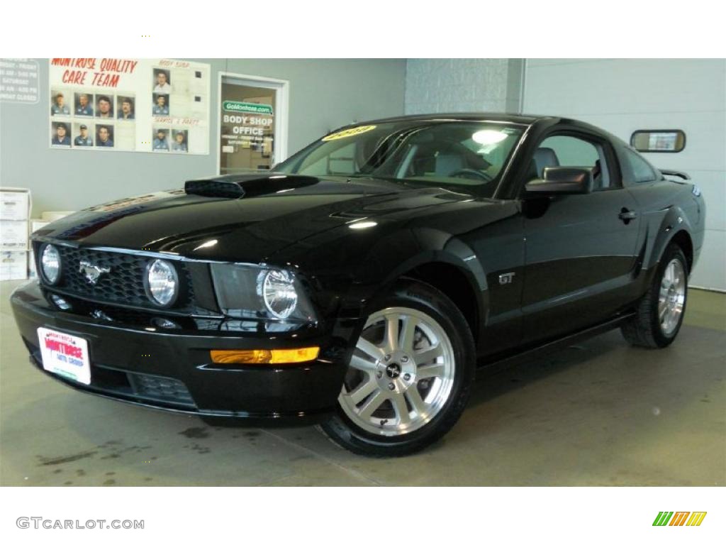 2008 Mustang GT Premium Coupe - Black / Light Graphite photo #1