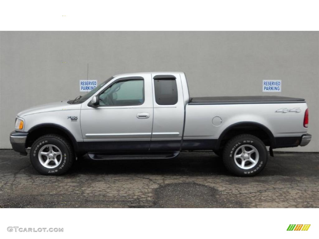 Silver Metallic 2000 Ford F150 XLT Extended Cab 4x4 Exterior Photo #47075087
