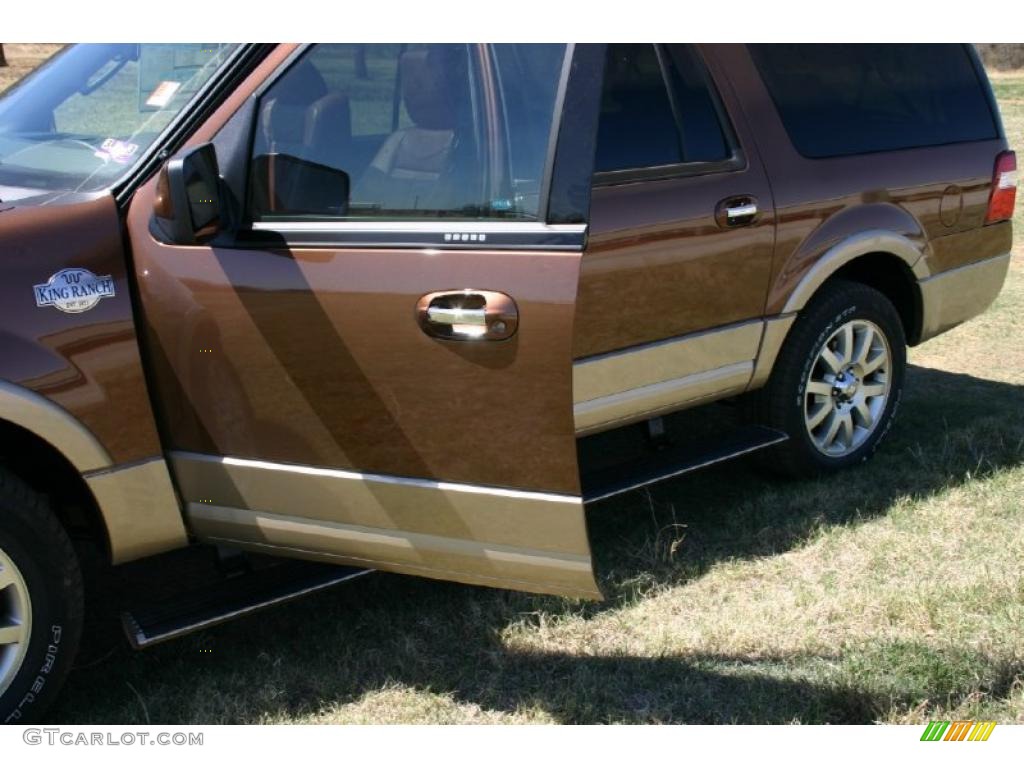 2011 Expedition EL King Ranch 4x4 - Golden Bronze Metallic / Chaparral Leather photo #22