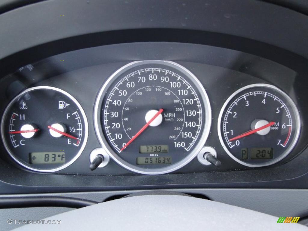 2005 Chrysler Crossfire Limited Roadster Gauges Photo #47077007