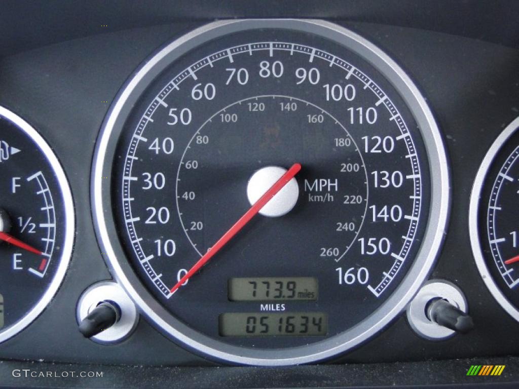 2005 Crossfire Limited Roadster - Blaze Red Crystal Pearlcoat / Dark Slate Grey/Medium Slate Grey photo #17