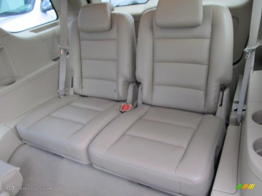 Pebble Beige Interior 2006 Ford Freestyle SEL Photo #47079512
