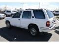 1998 Cloud White Nissan Pathfinder LE 4x4  photo #4