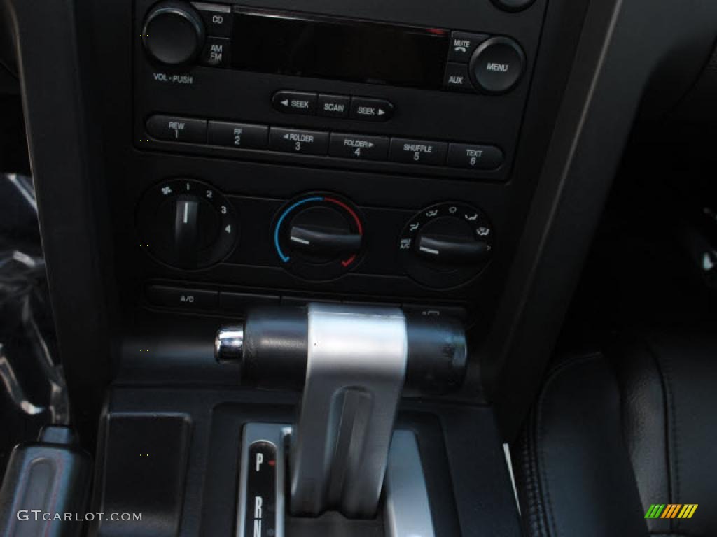 2005 Mustang GT Premium Convertible - Black / Dark Charcoal photo #23
