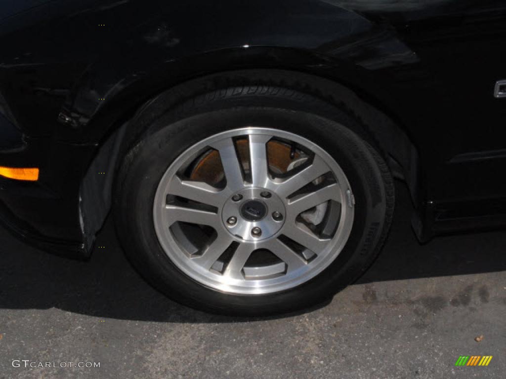 2005 Mustang GT Premium Convertible - Black / Dark Charcoal photo #25