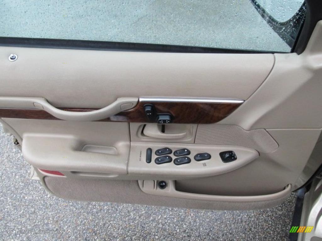 1999 Mercury Grand Marquis GS Door Panel Photos