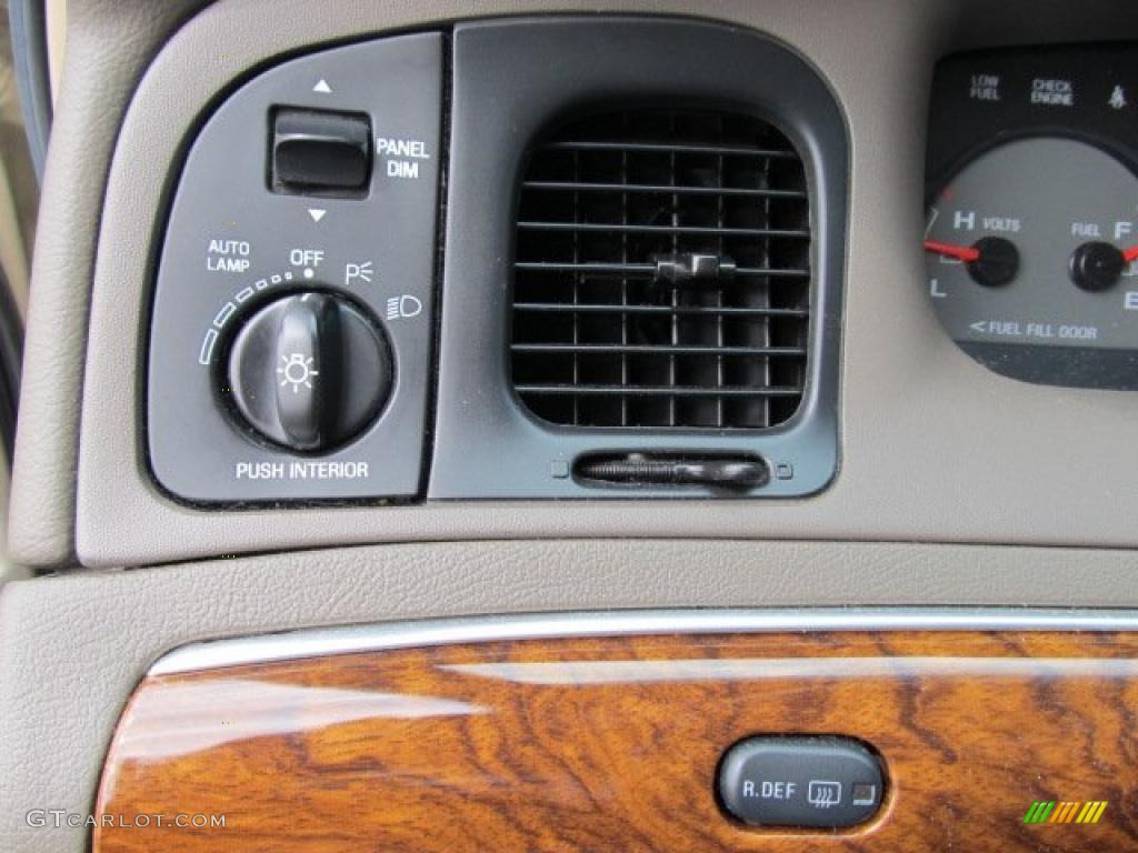 1999 Mercury Grand Marquis GS Controls Photo #47081009