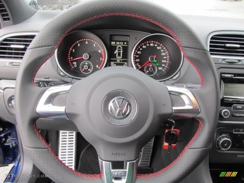 2011 Volkswagen GTI 2 Door Interlagos Plaid Cloth Steering Wheel Photo #47081273