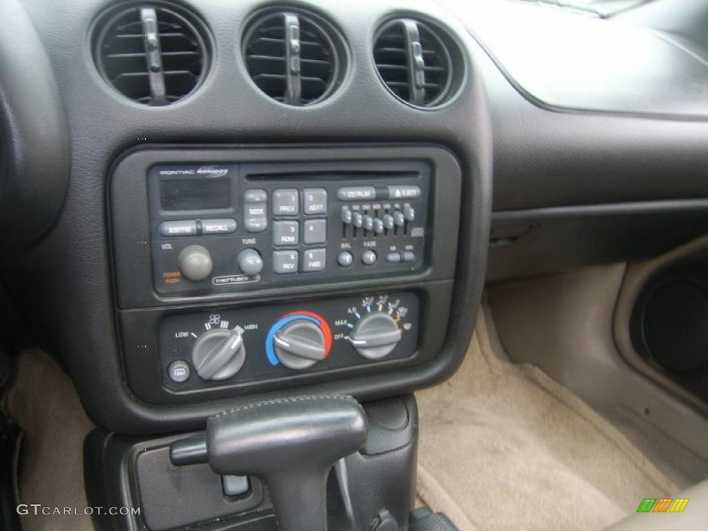 2001 Pontiac Firebird Trans Am WS-6 Coupe Controls Photo #47084141