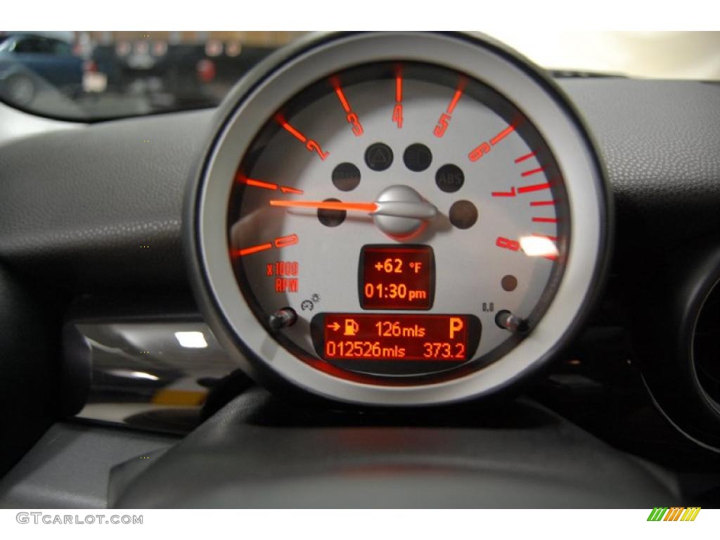 2010 Cooper S Hardtop - Dark Silver Metallic / Grey/Carbon Black photo #21