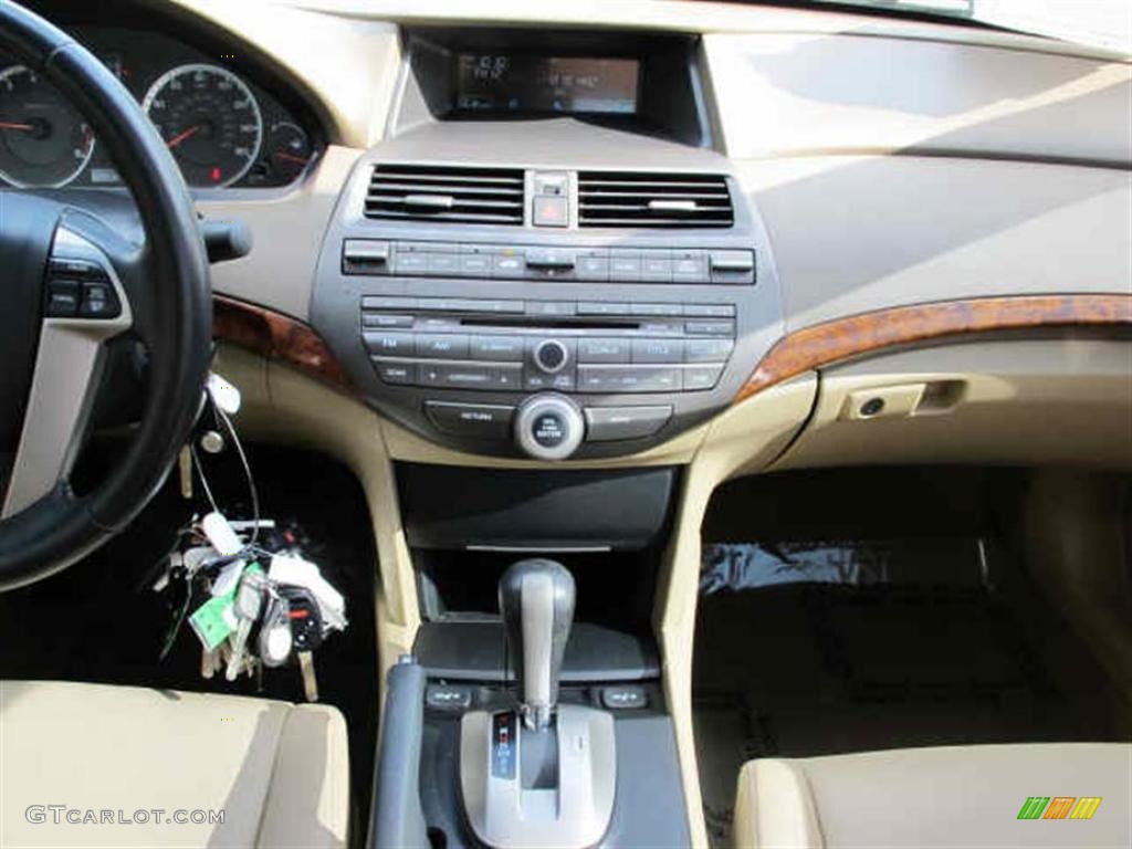 2008 Honda Accord EX-L Sedan Controls Photo #47084552