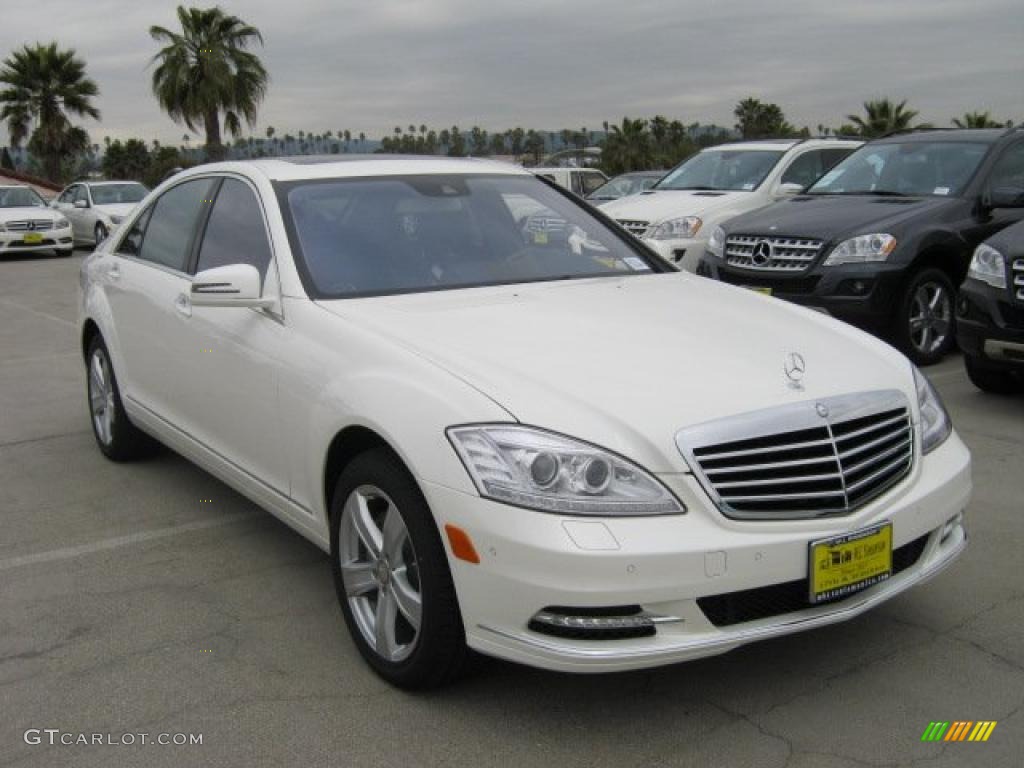 2011 S 550 Sedan - Diamond White Metallic / Black photo #1