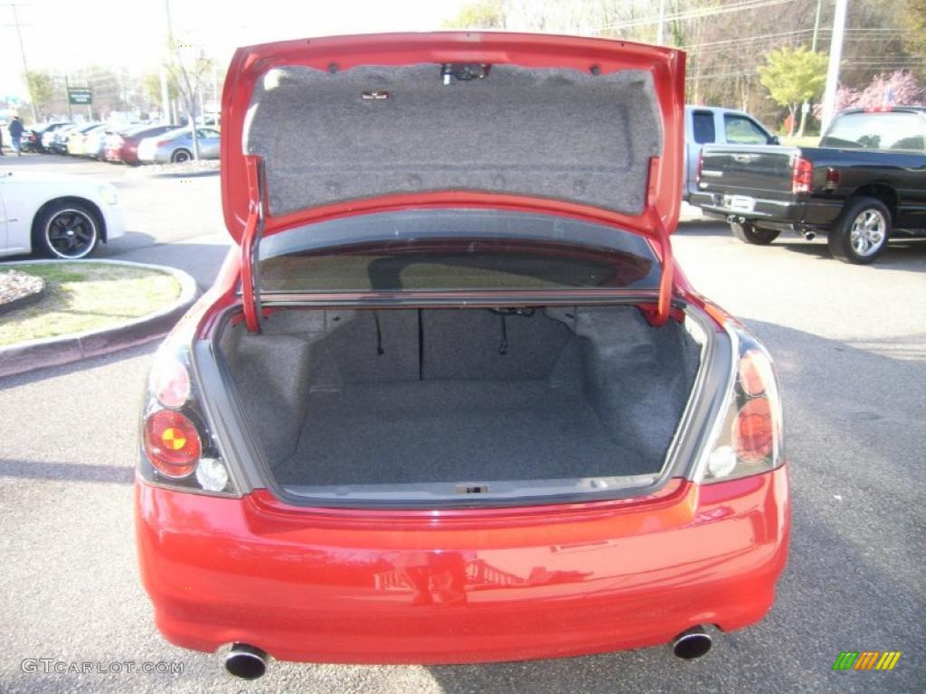 2005 Altima 3.5 SE-R - Code Red / SE-R Charcoal photo #11