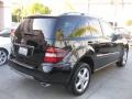 Black - ML 350 4Matic Photo No. 2