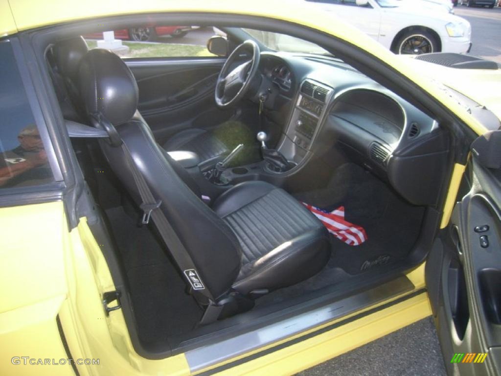 2003 Mustang Mach 1 Coupe - Zinc Yellow / Dark Charcoal photo #13