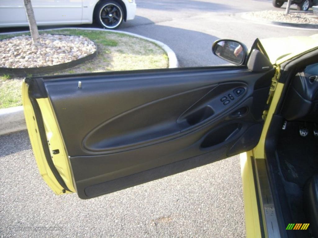 2003 Mustang Mach 1 Coupe - Zinc Yellow / Dark Charcoal photo #14