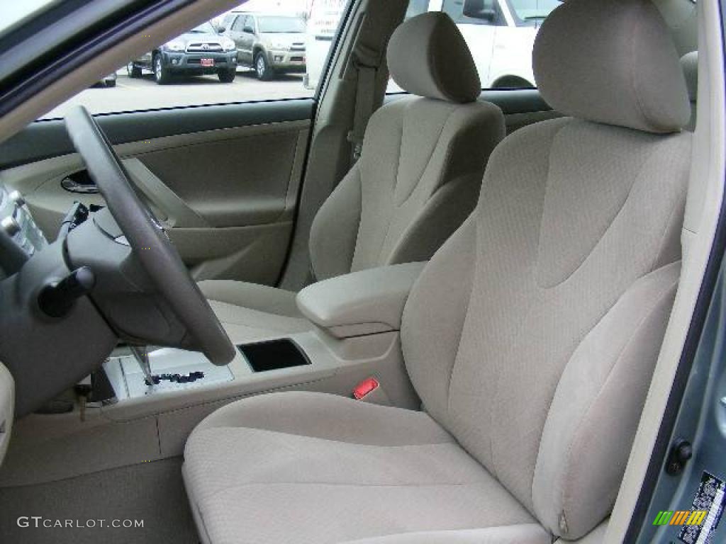 2007 Camry LE - Aloe Green Metallic / Bisque photo #9
