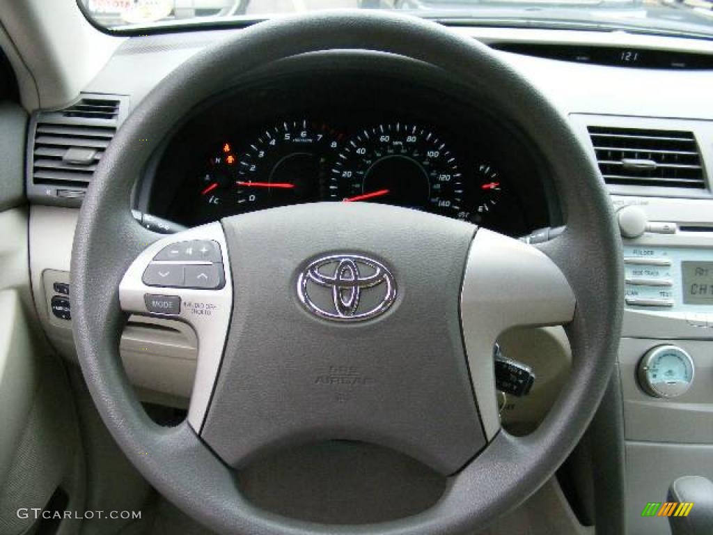 2007 Camry LE - Aloe Green Metallic / Bisque photo #15