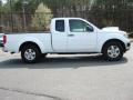 Avalanche White - Frontier SE V6 King Cab Photo No. 7