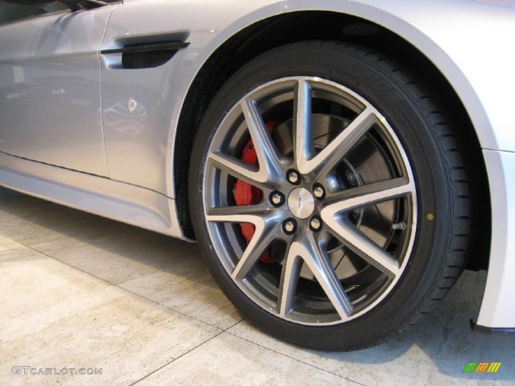2011 Aston Martin V8 Vantage S Roadster Wheel Photo #47093011