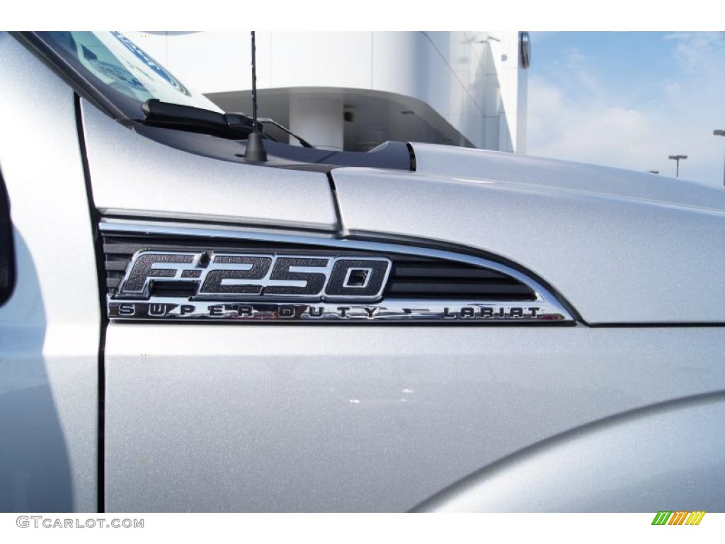 2011 Ford F250 Super Duty Lariat Crew Cab 4x4 Marks and Logos Photo #47093687
