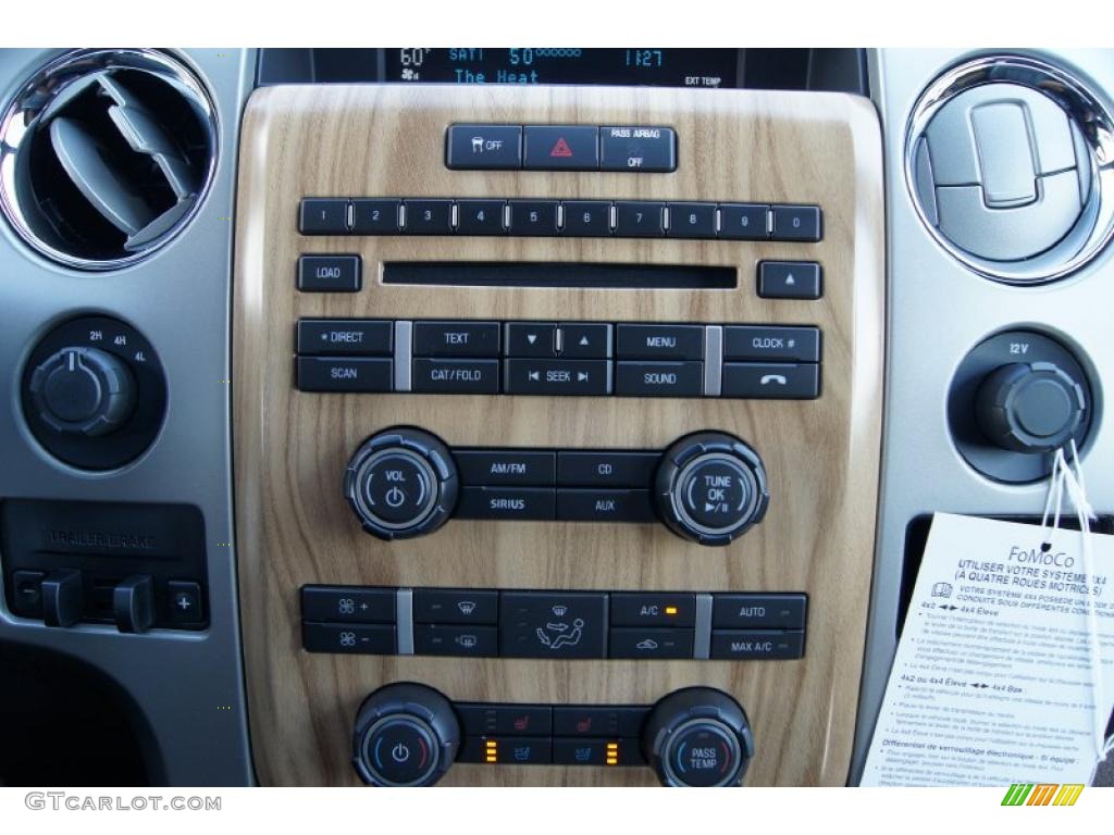2011 Ford F150 Lariat SuperCrew 4x4 Controls Photo #47094770