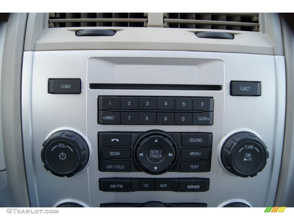 2009 Mercury Mariner Premier V6 Controls Photo #47095379