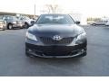 Black - Camry SE Photo No. 7