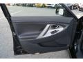 Black - Camry SE Photo No. 21