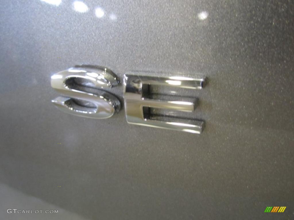 2009 Fusion SE - Vapor Silver Metallic / Medium Light Stone photo #14