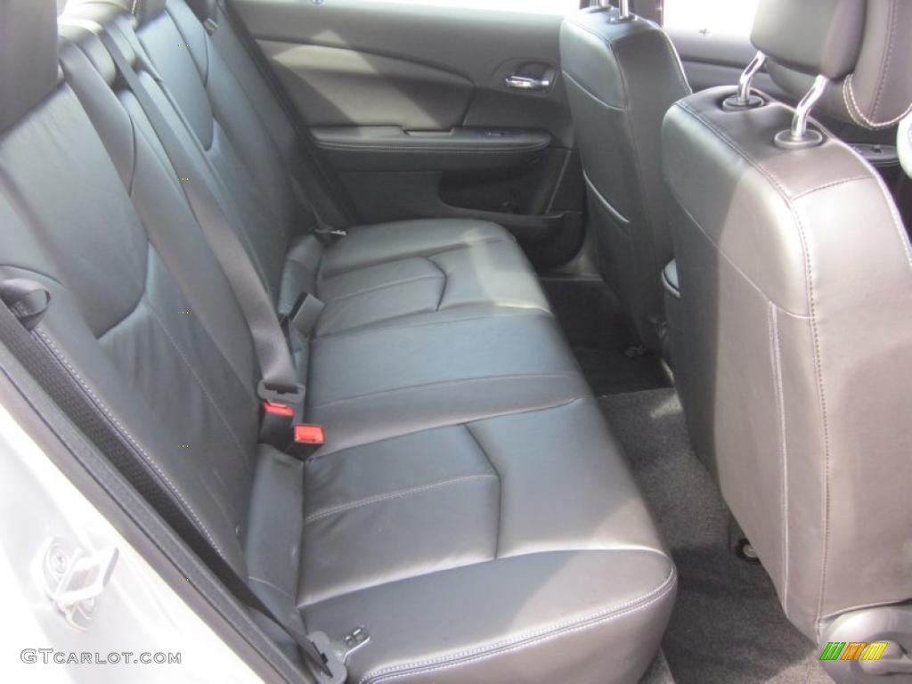 Black Interior 2011 Chrysler 200 Limited Photo #47096495