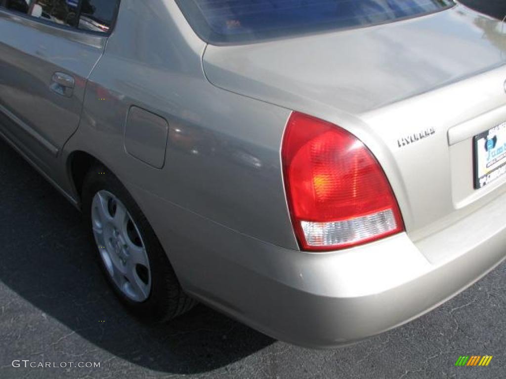 2001 Elantra GLS - Champagne / Beige photo #8