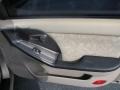 2001 Champagne Hyundai Elantra GLS  photo #16