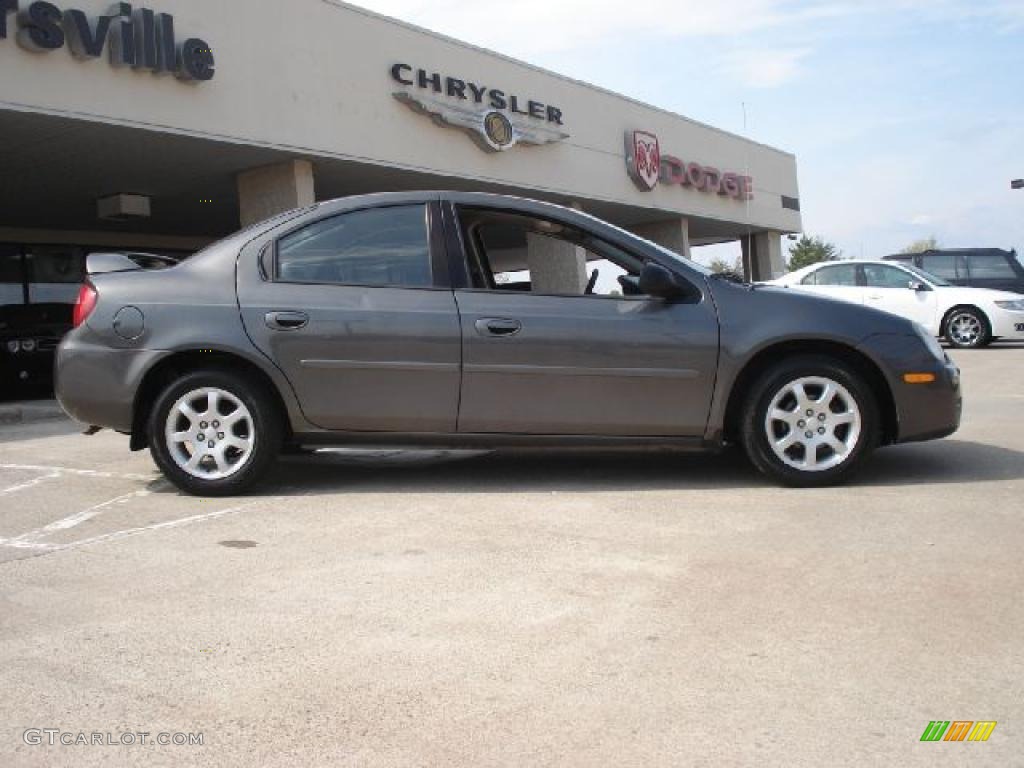 2003 Neon SXT - Graphite Metallic / Dark Slate Gray photo #2